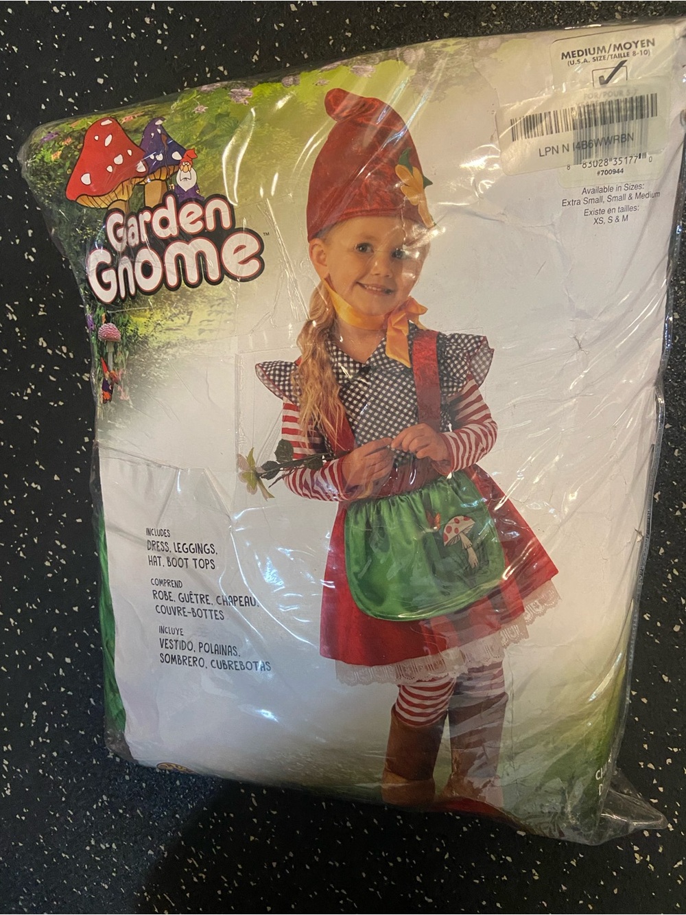 Amazon Garden Gnome Kids Costume - Red, Green & White Halloween medium 8